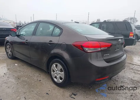 2018 Kia Forte Lx из США, поврежденный, VIN 3KPFK4A77JE189620